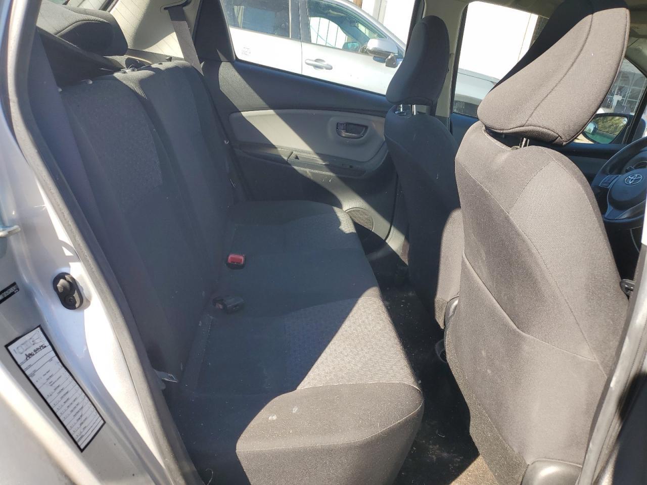2016 TOYOTA YARIS