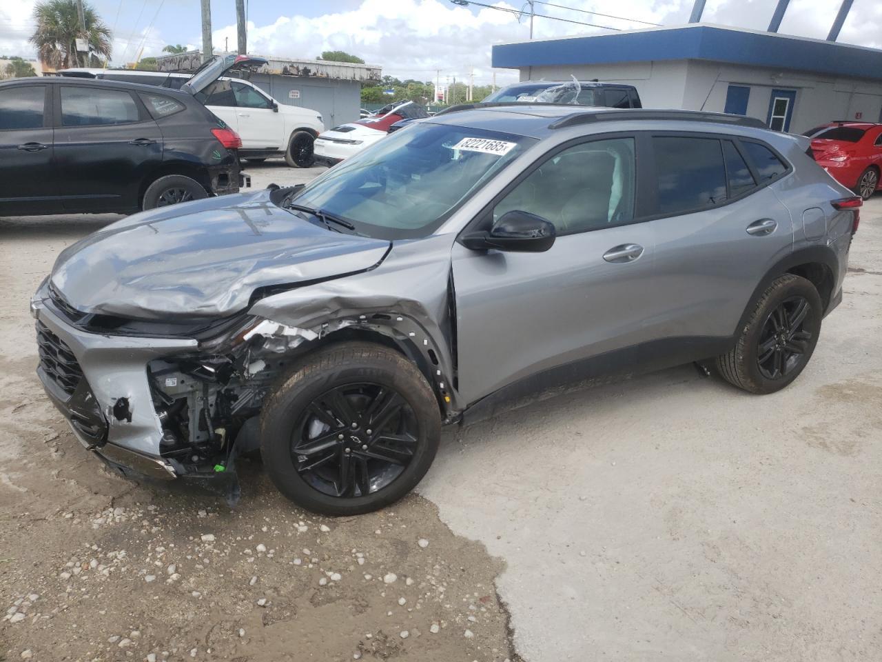 2025 CHEVROLET TRAX