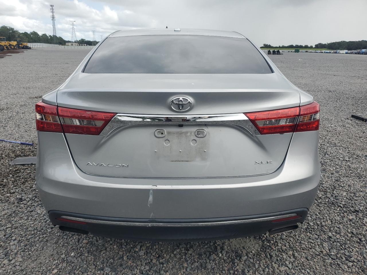 2017 TOYOTA Avalon