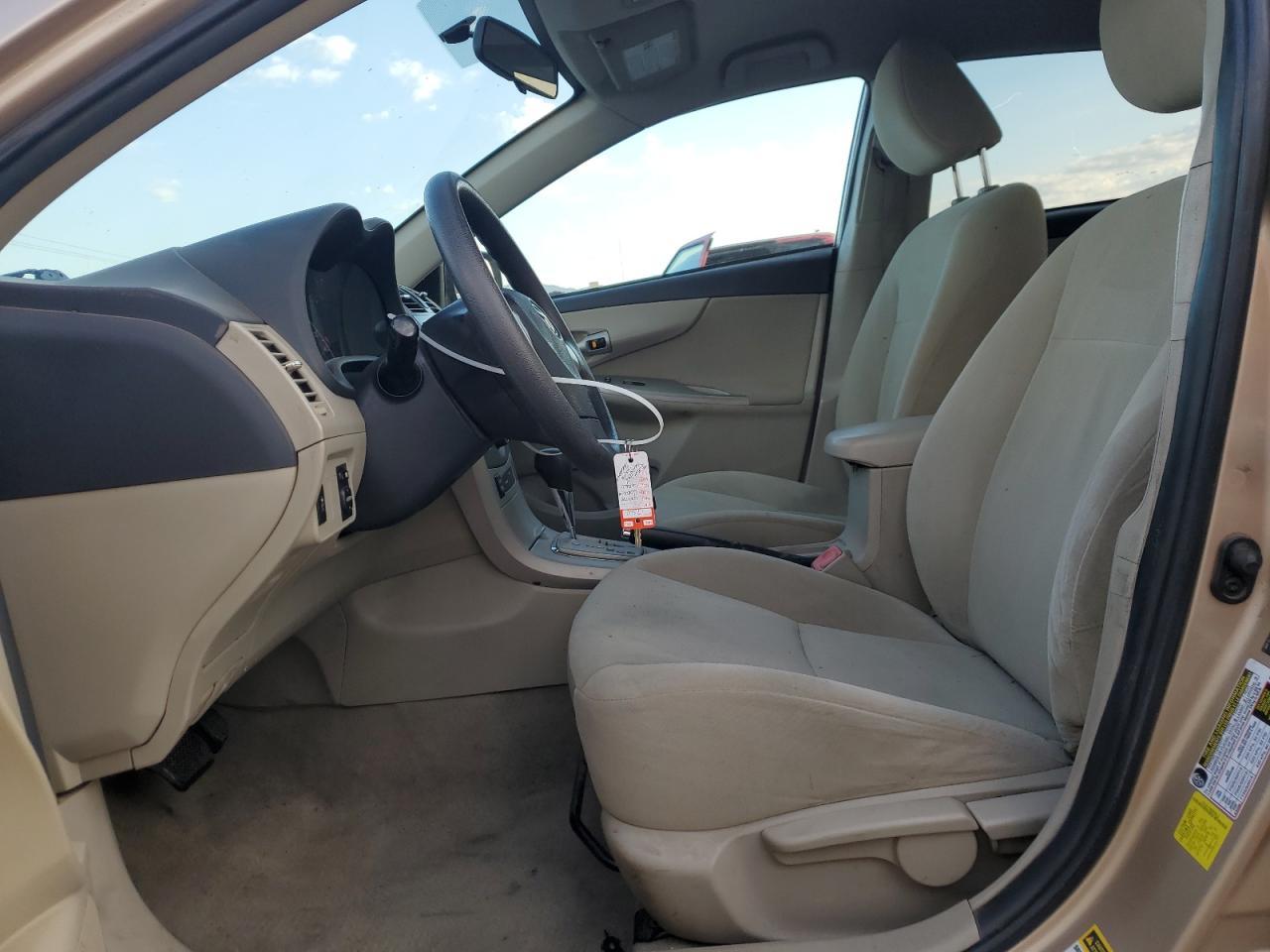 2012 TOYOTA COROLLA