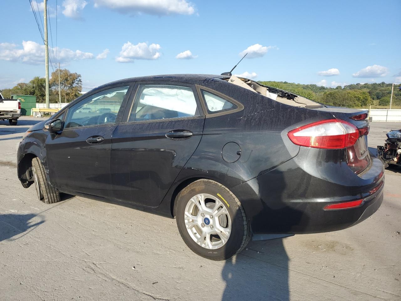 2015 FORD Fiesta