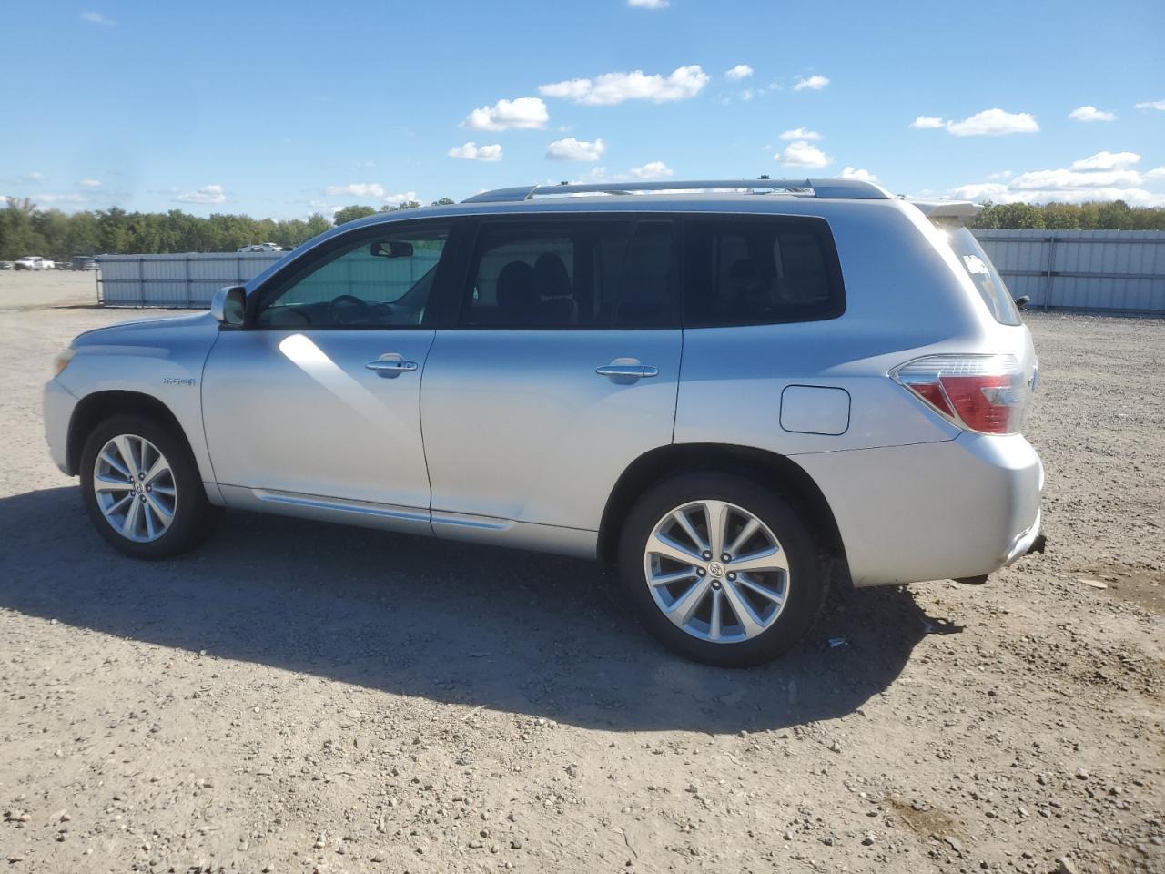 2009 TOYOTA HIGHLANDER