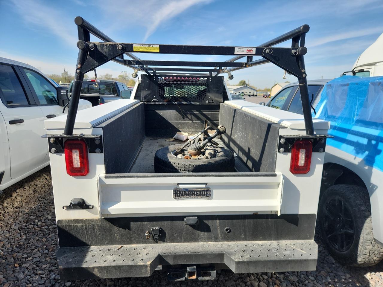 2024 CHEVROLET Silverado
