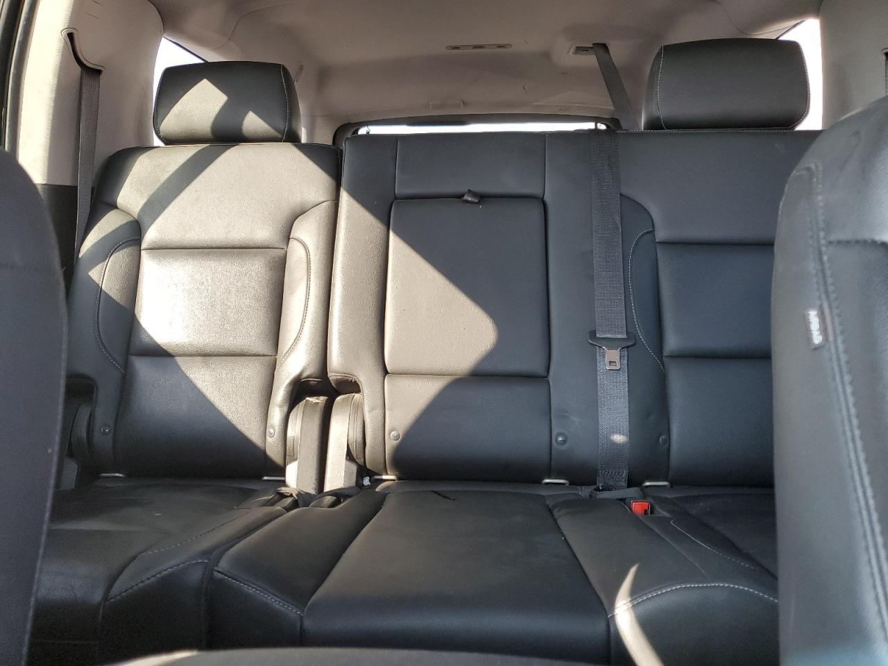 2018 CHEVROLET Suburban
