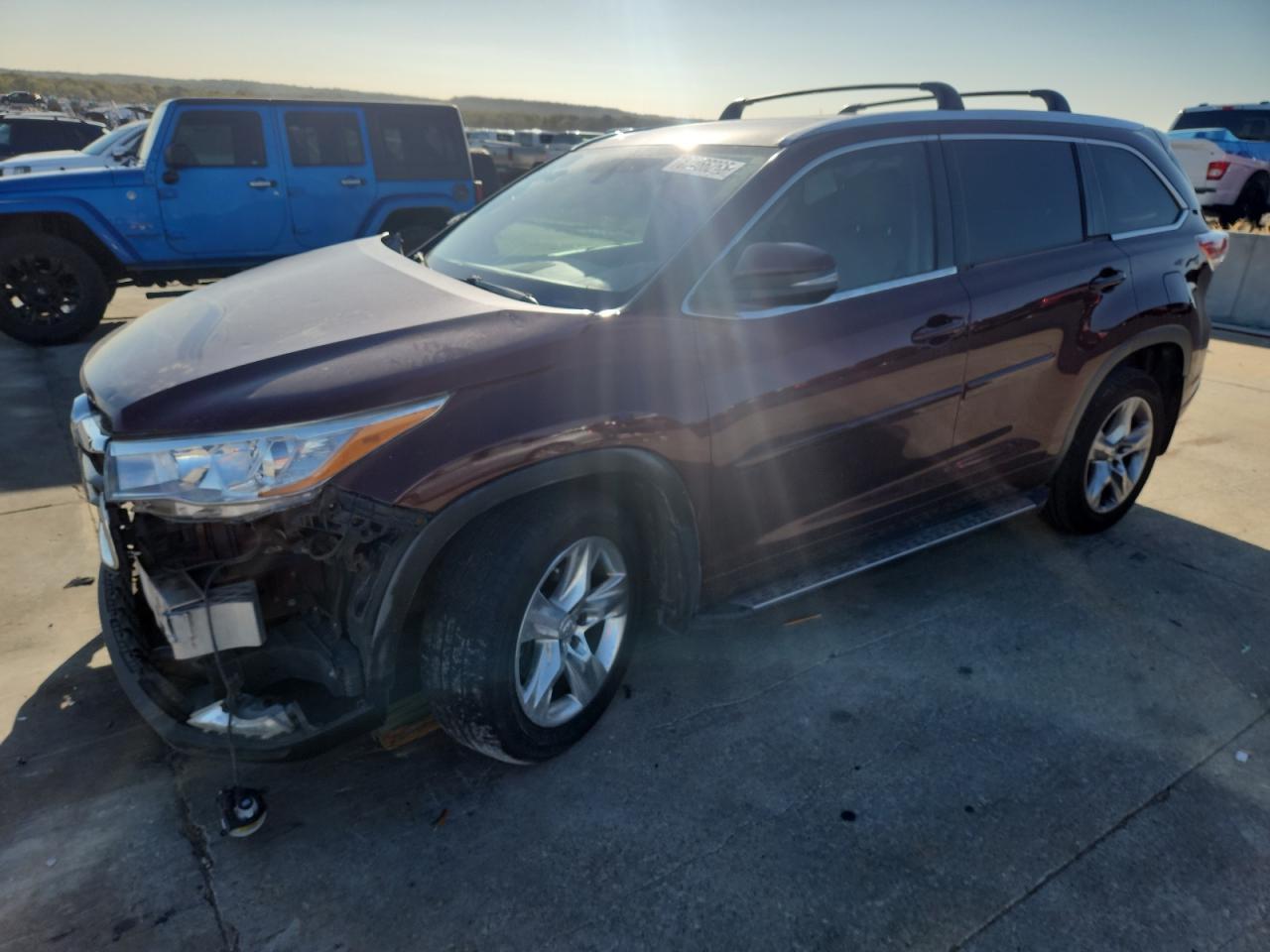 2015 TOYOTA HIGHLANDER