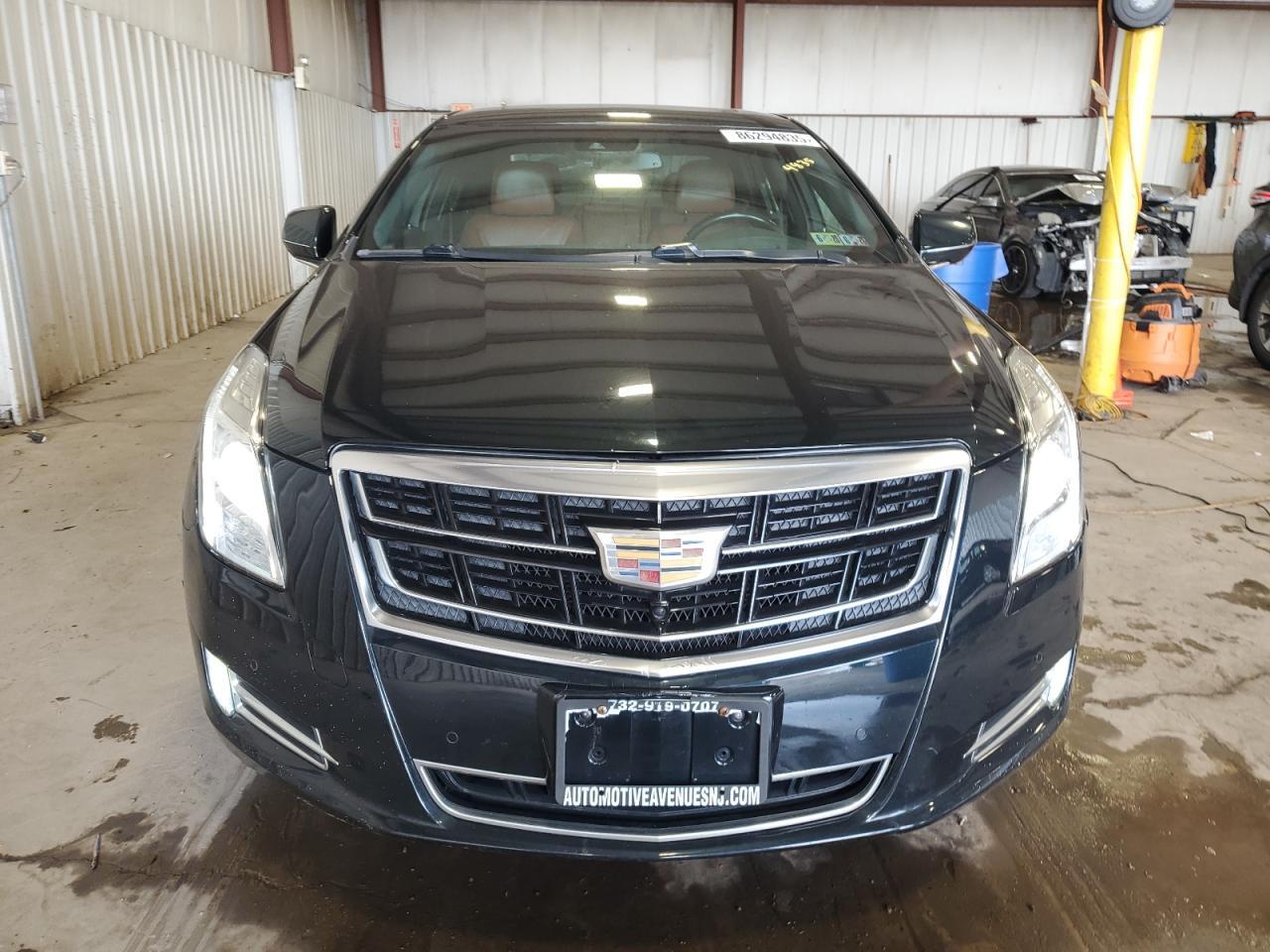2016 CADILLAC XTS