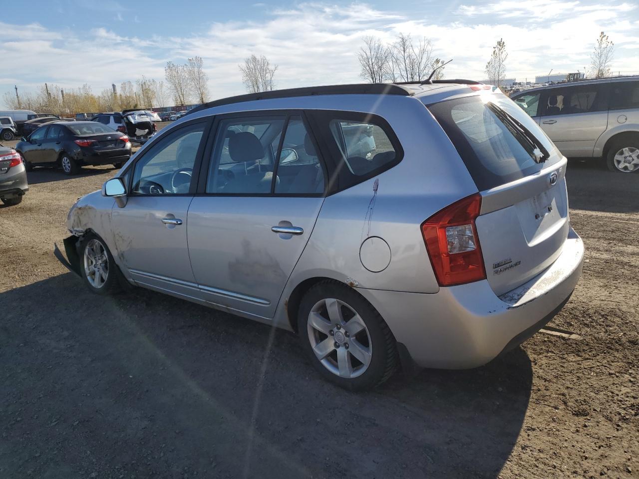 2008 KIA RONDO