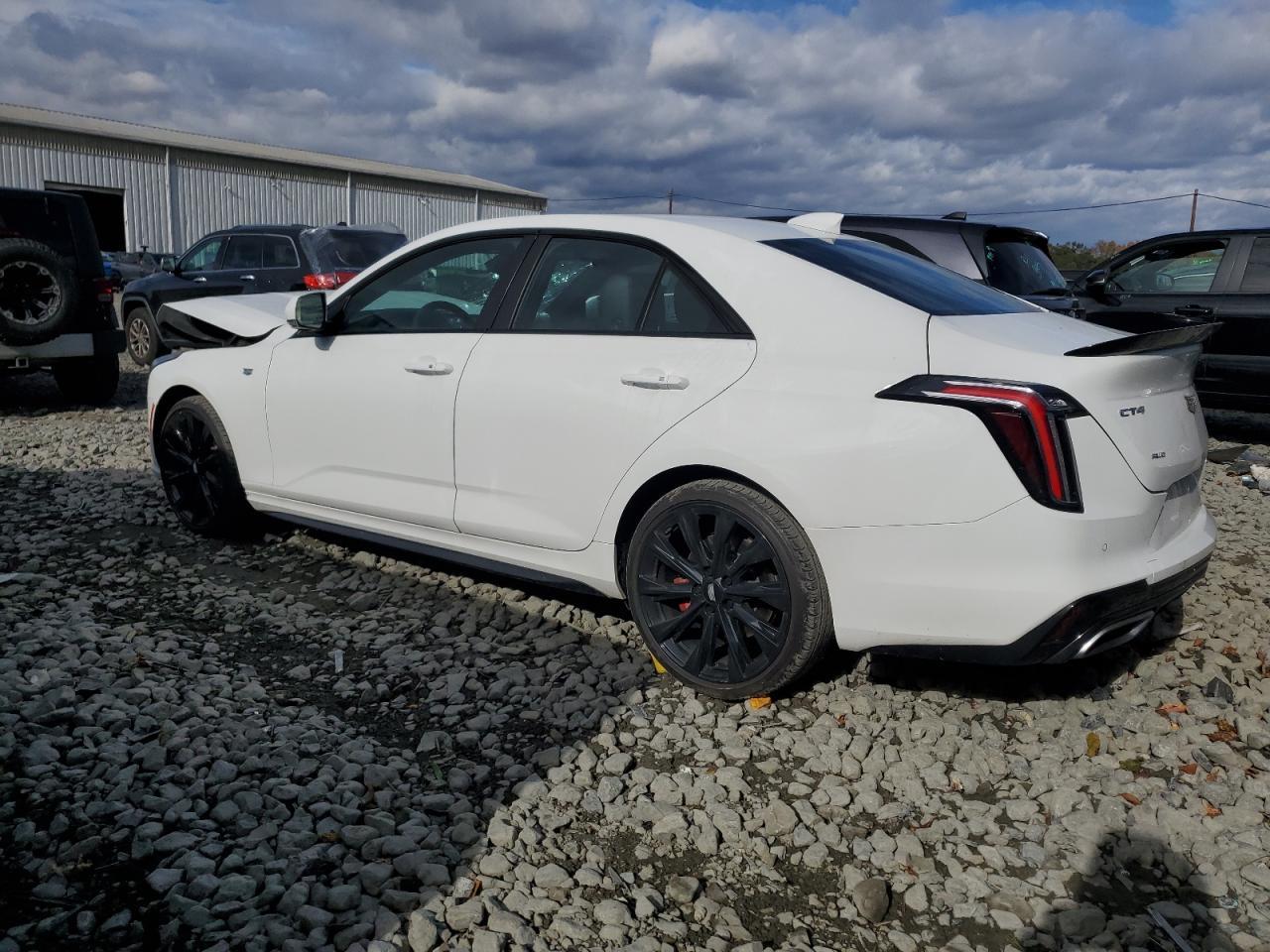 2023 CADILLAC CT4