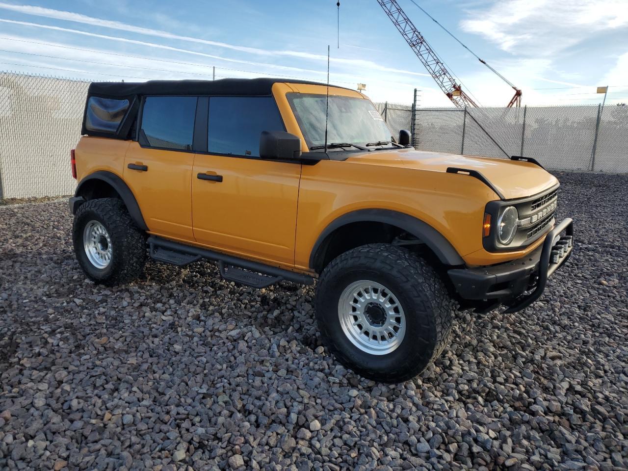 2022 FORD Bronco