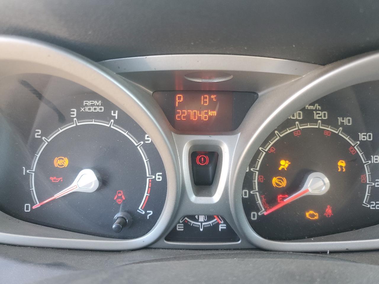 2011 FORD Fiesta