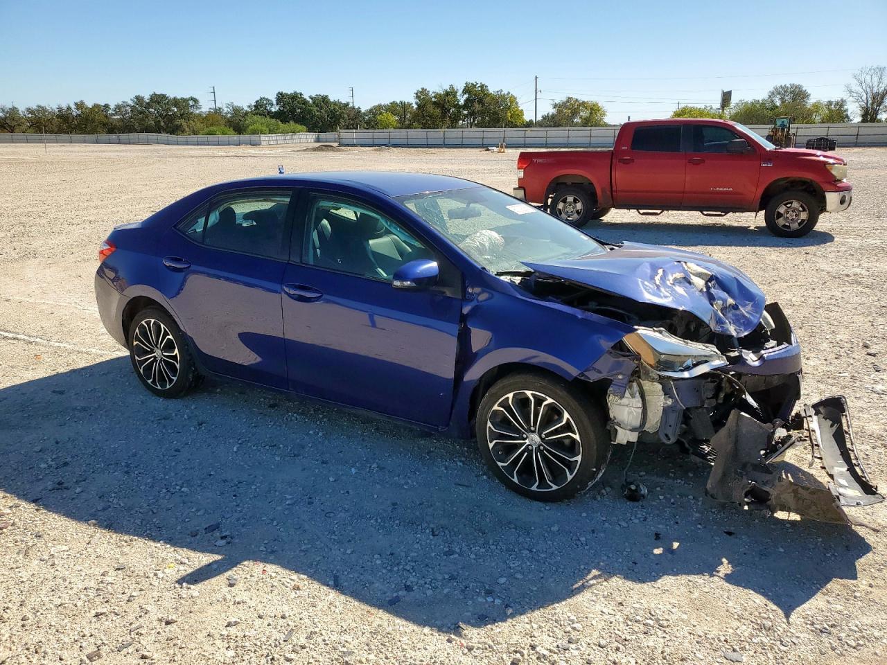 2016 TOYOTA COROLLA