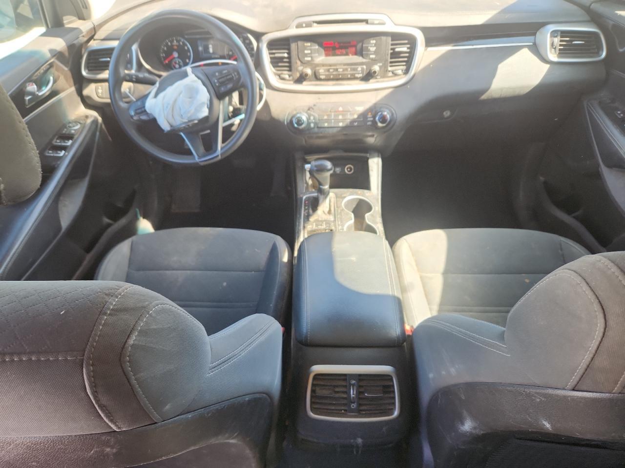 2017 KIA SORENTO