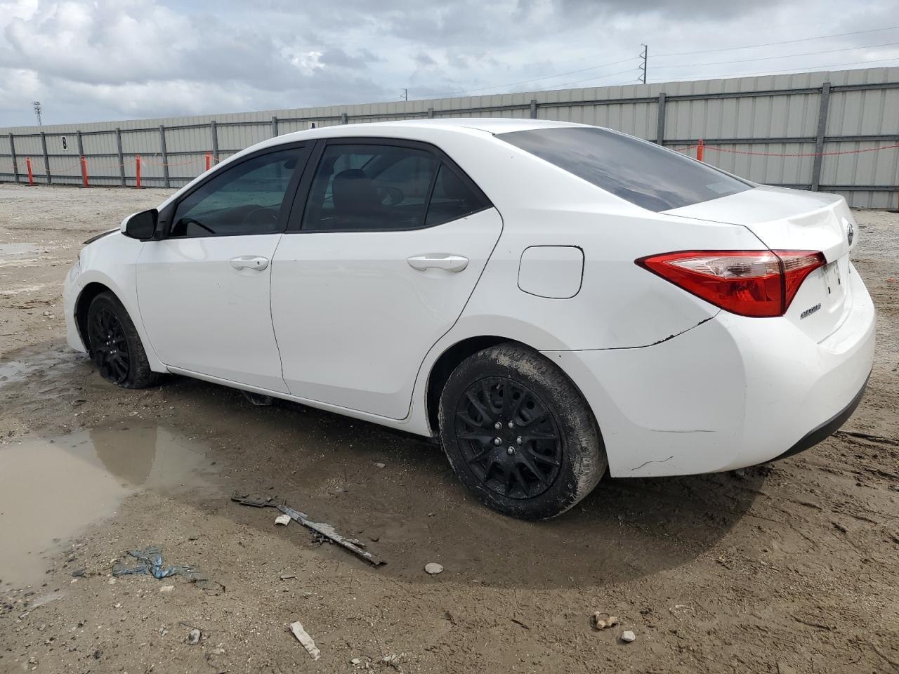 2019 TOYOTA COROLLA