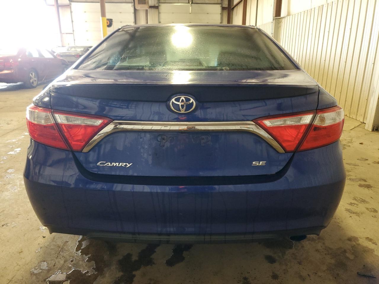 2015 TOYOTA CAMRY