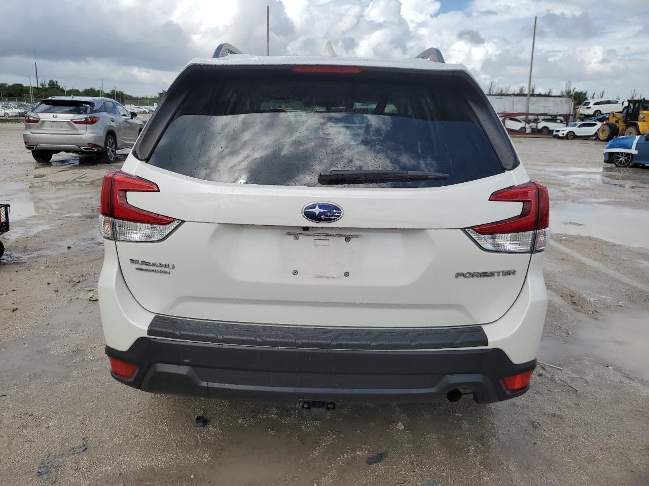 2019 SUBARU FORESTER