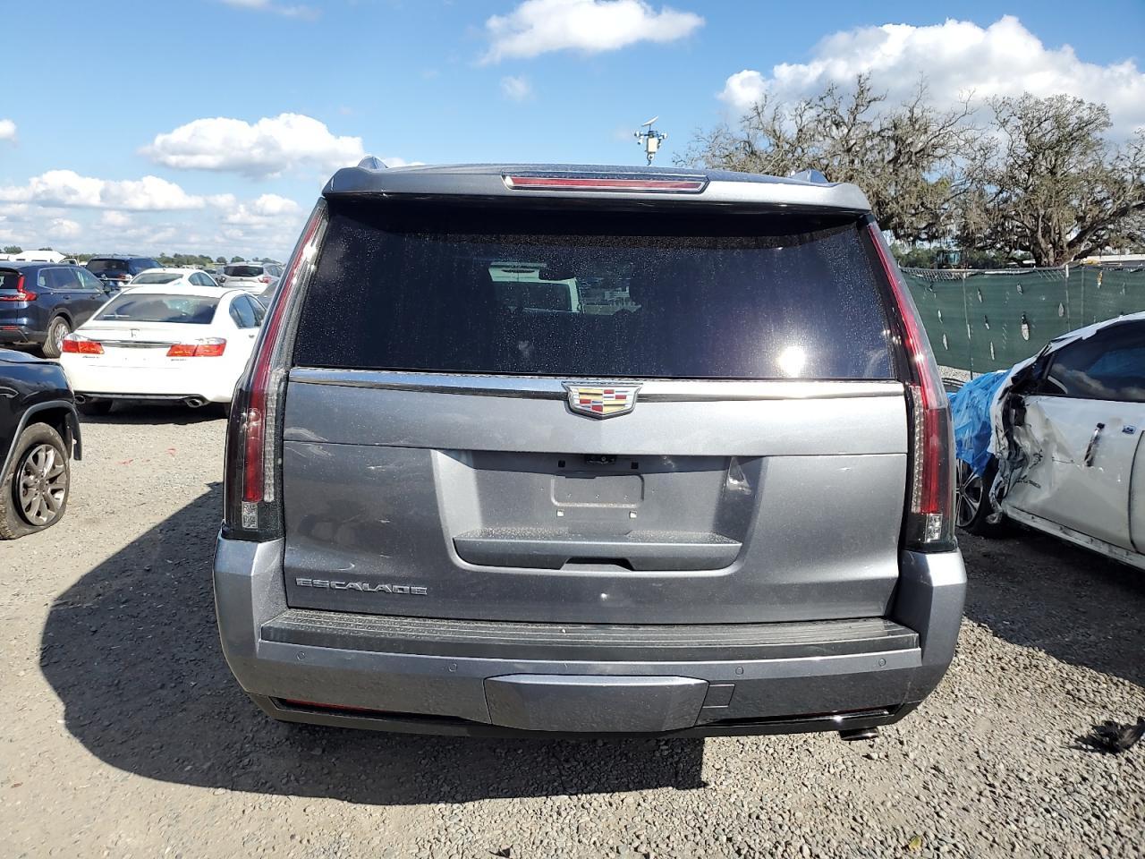 2019 CADILLAC ESCALADE