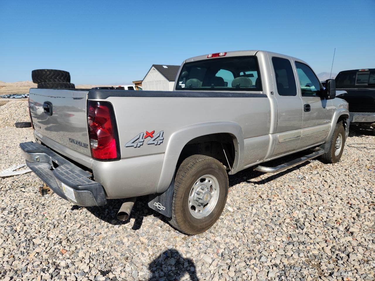 2004 CHEVROLET Silverado