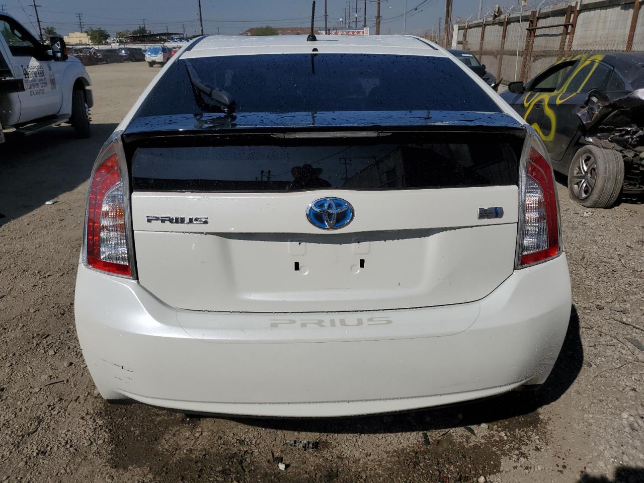 2014 TOYOTA PRIUS