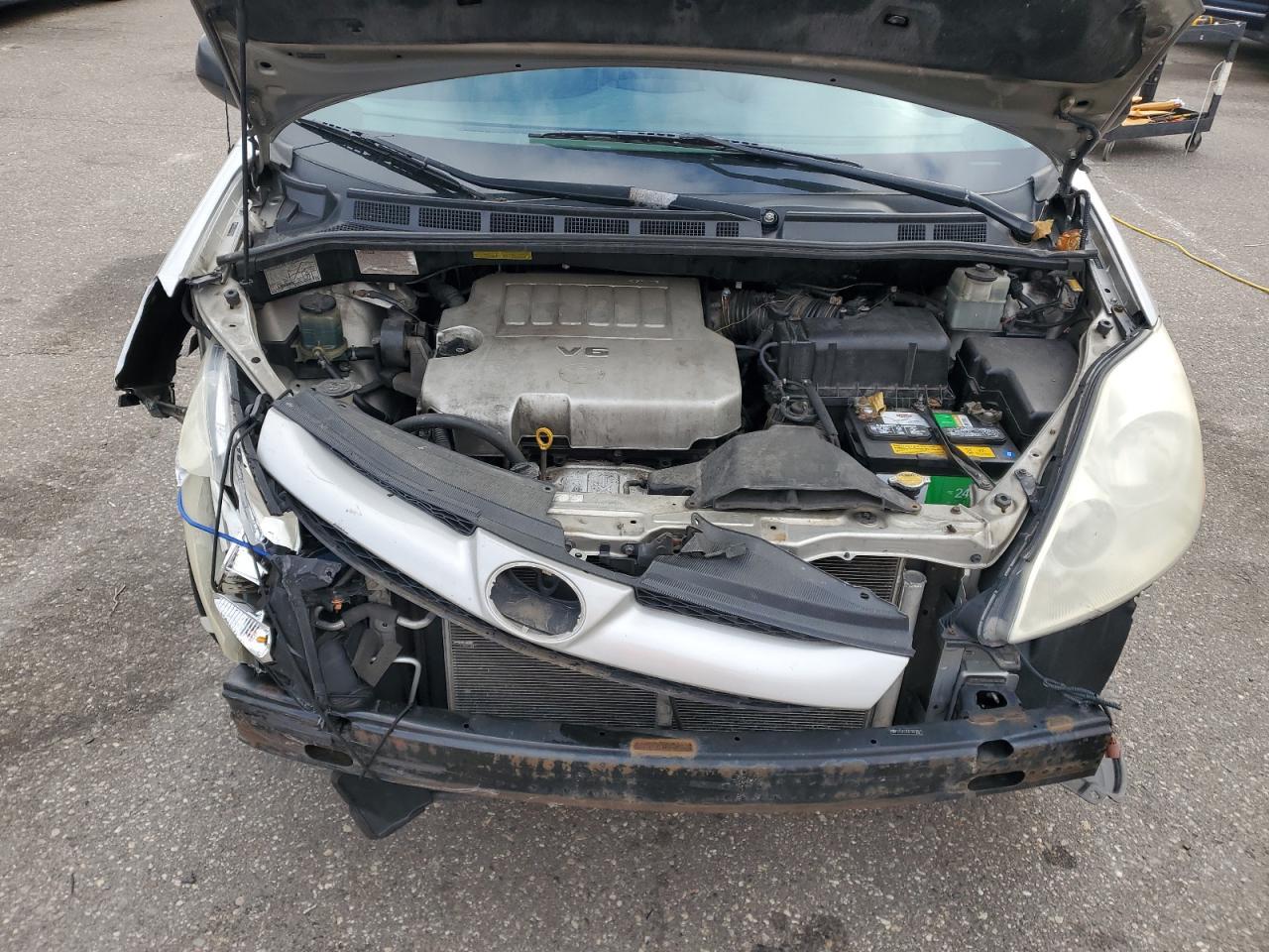 2007 TOYOTA SIENNA