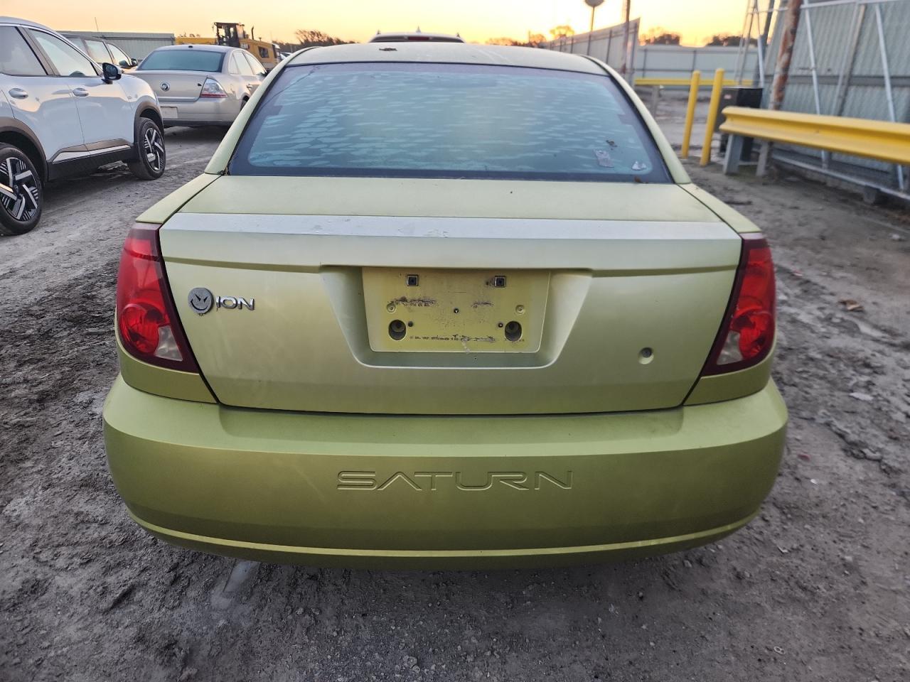 2004 SATURN Ion