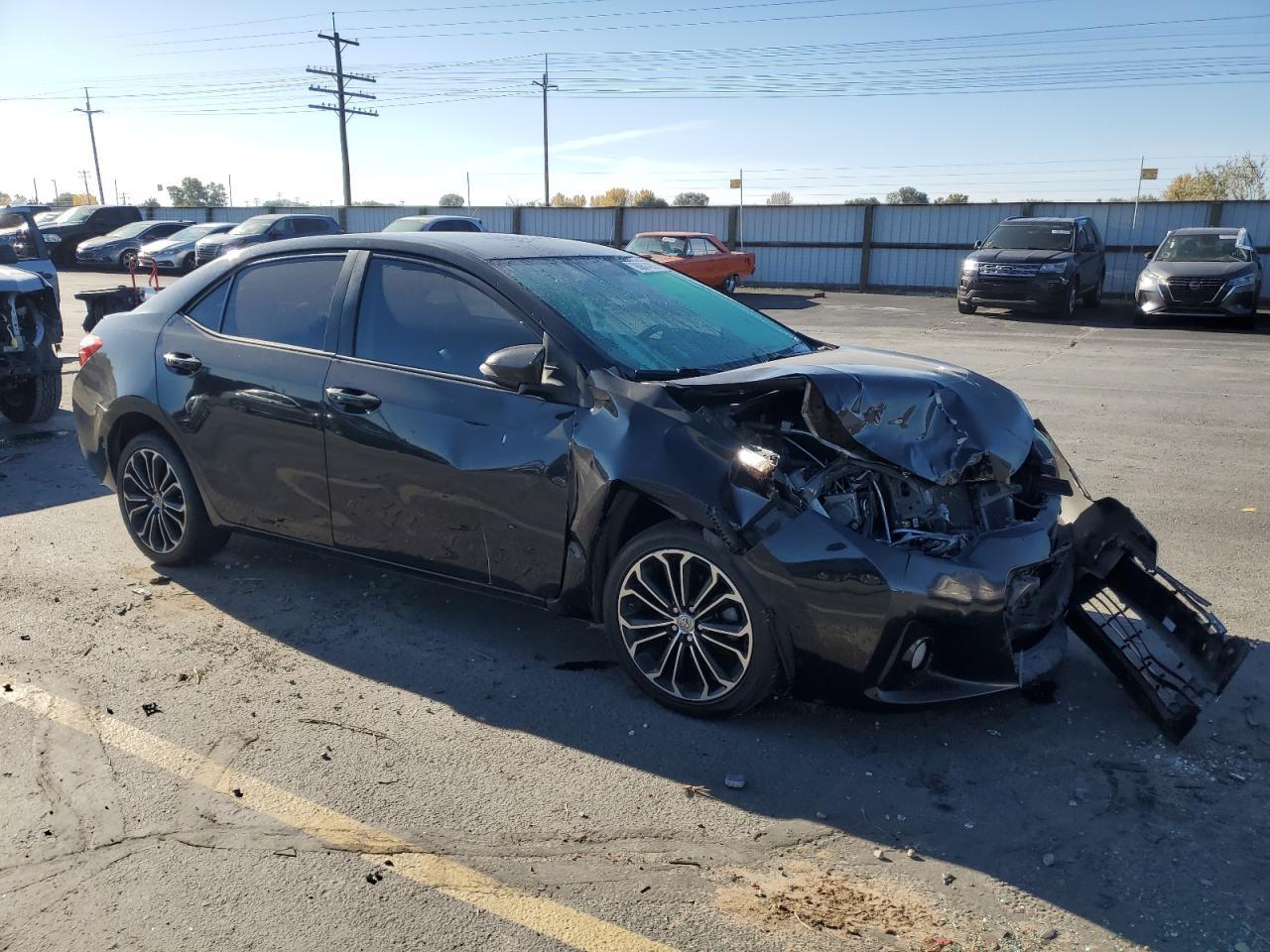 2015 TOYOTA COROLLA