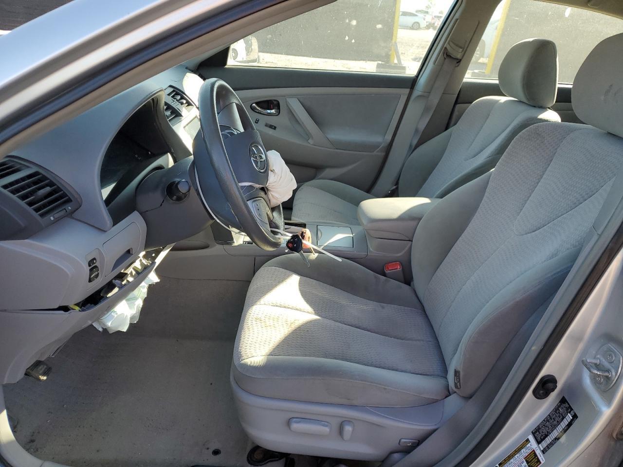 2010 TOYOTA CAMRY
