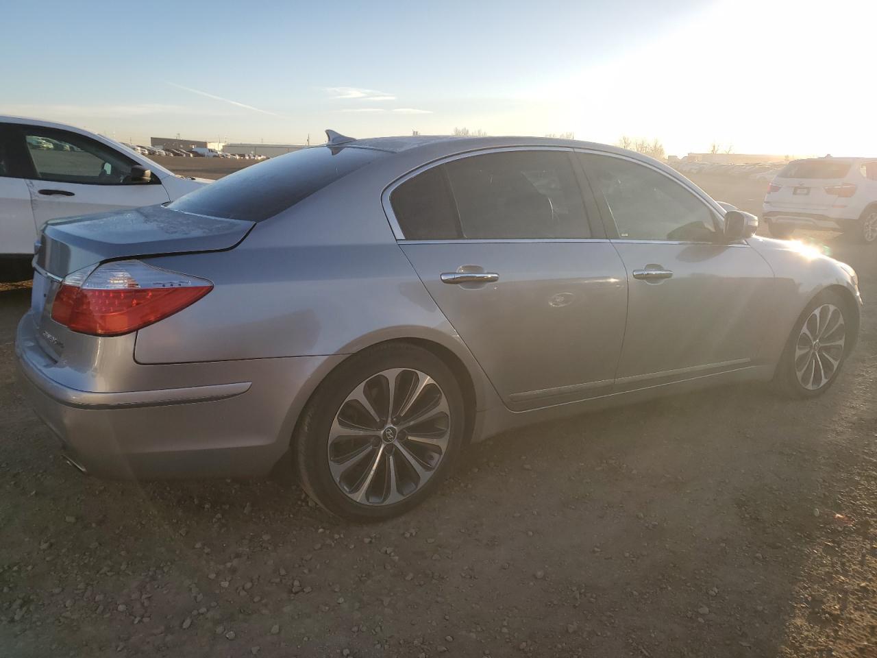 2011 HYUNDAI GENESIS
