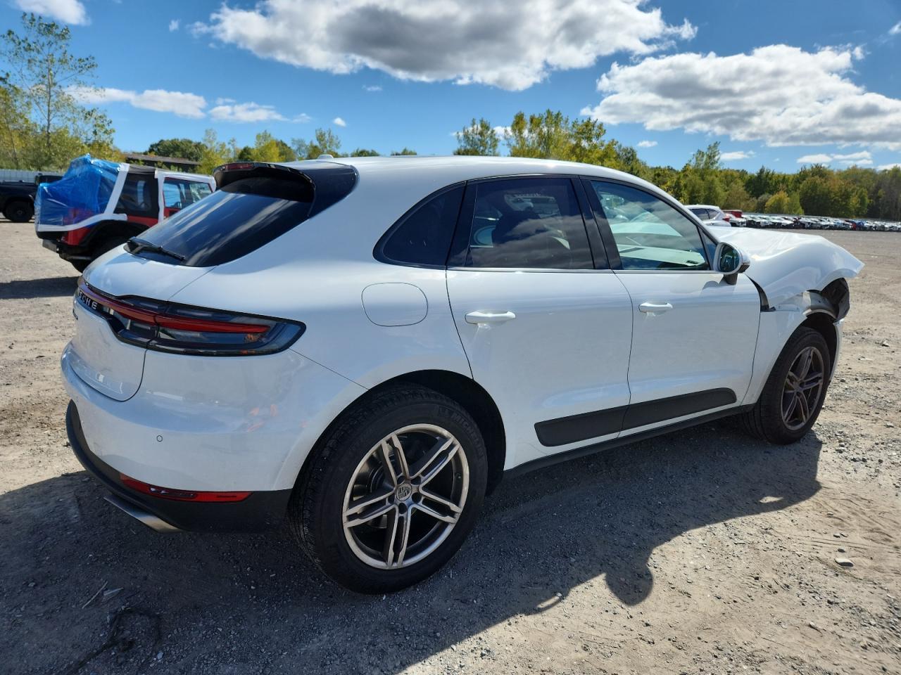 2021 PORSCHE Macan