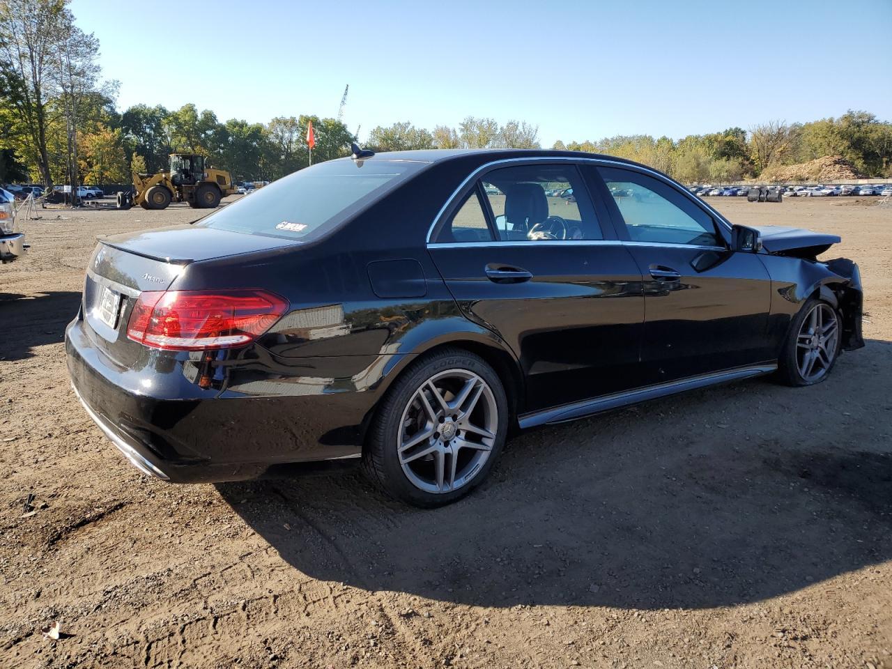 2015 MERCEDES-BENZ E-Class