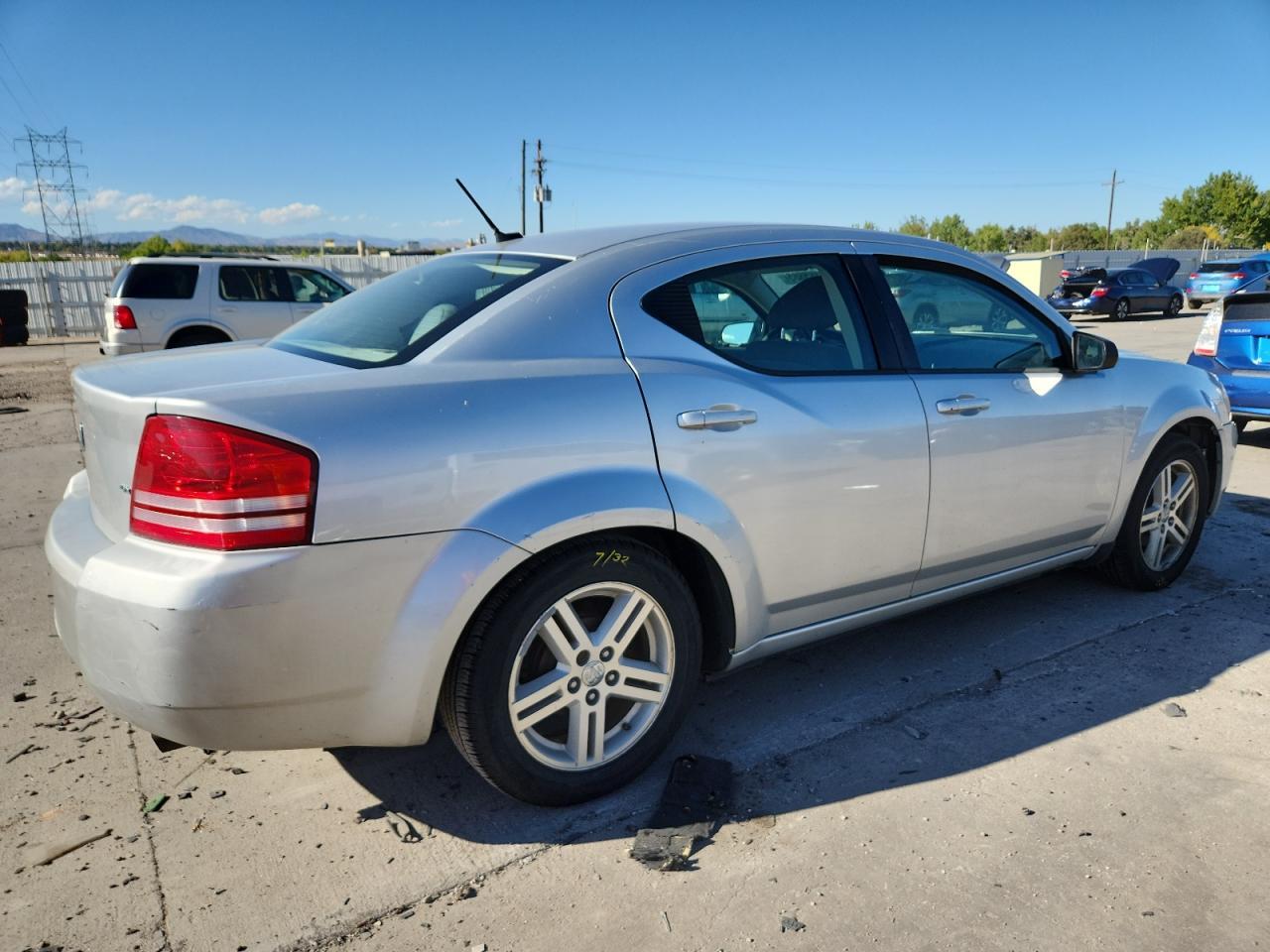 2008 DODGE Avenger