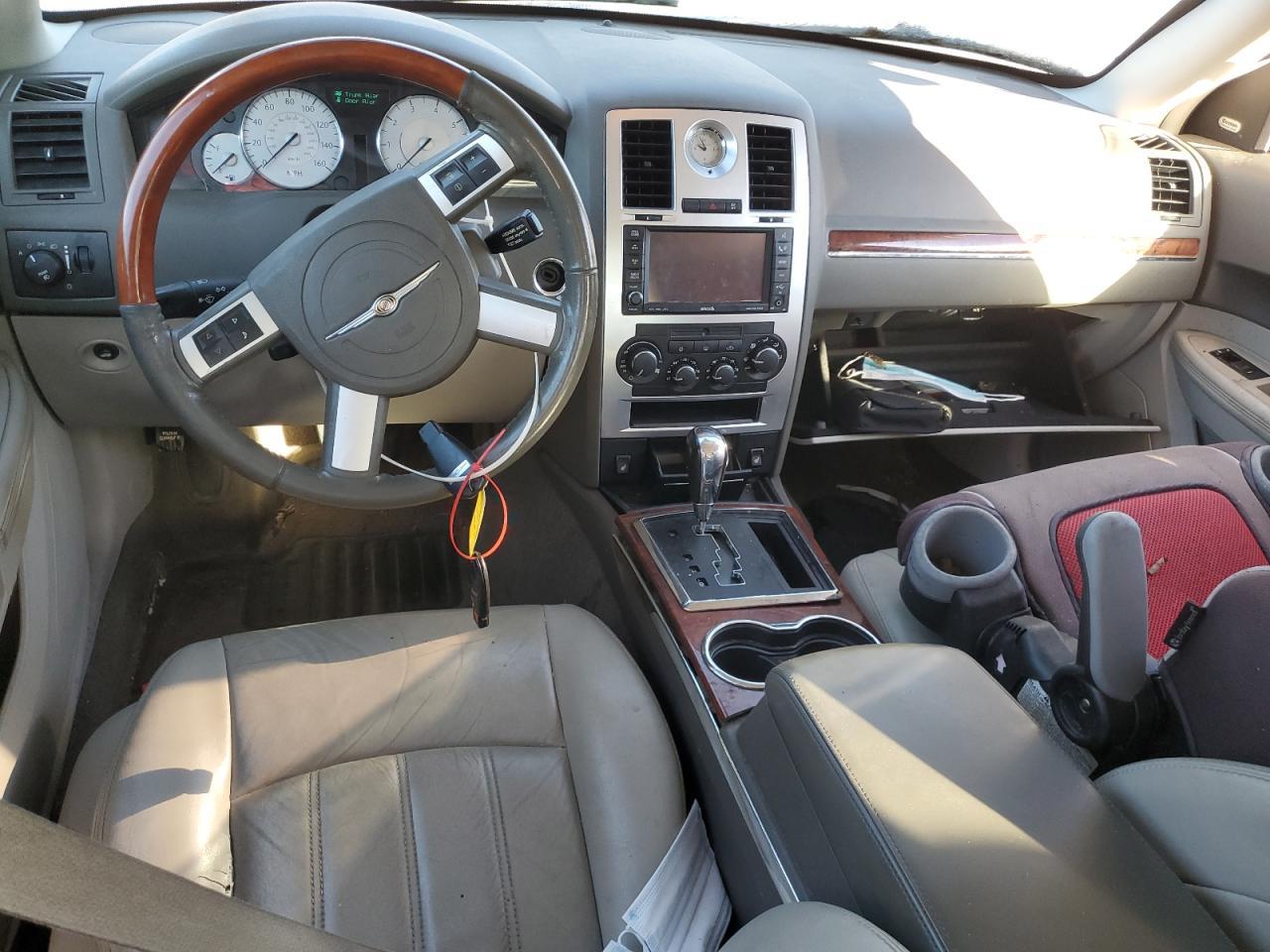 2009 CHRYSLER 300