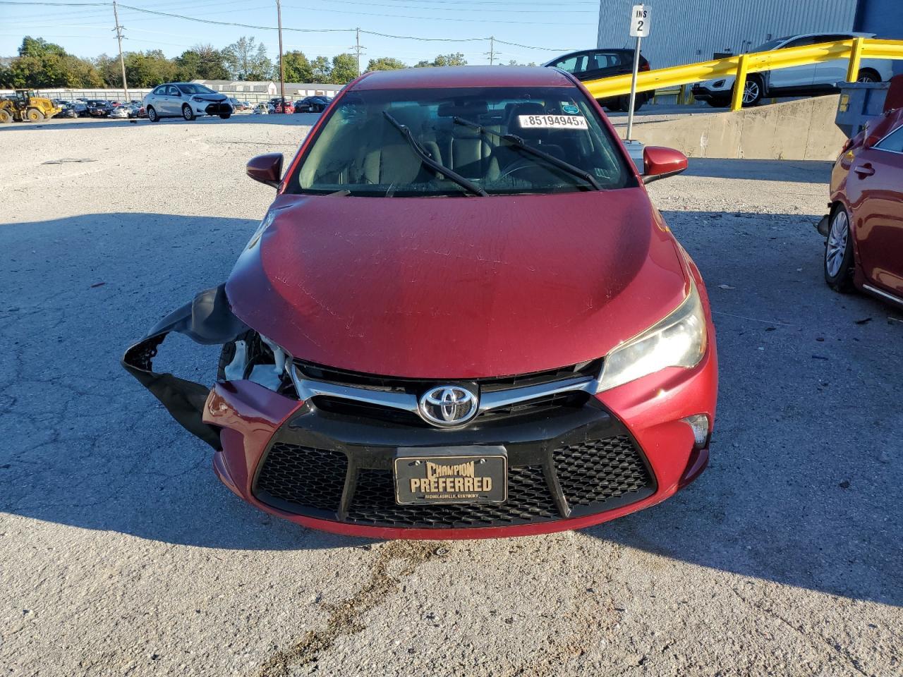 2016 TOYOTA CAMRY