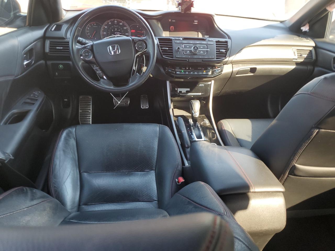 2017 HONDA ACCORD
