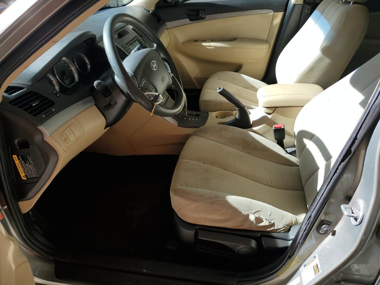 2010 HYUNDAI SONATA