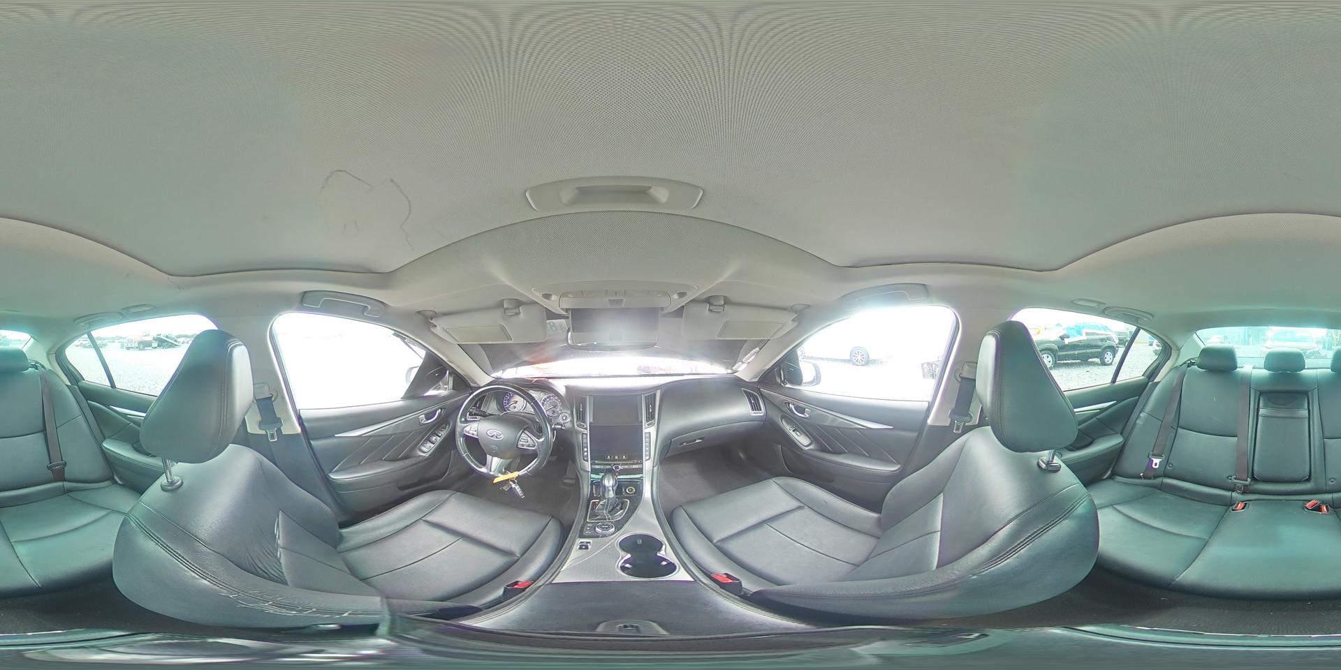 2016 INFINITI Q50