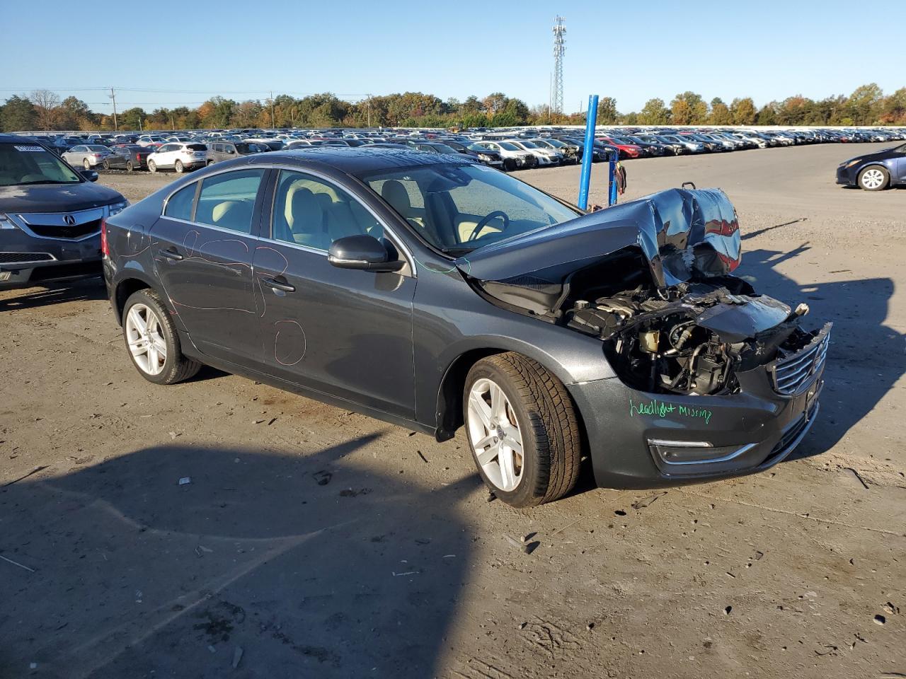 2015 VOLVO S60