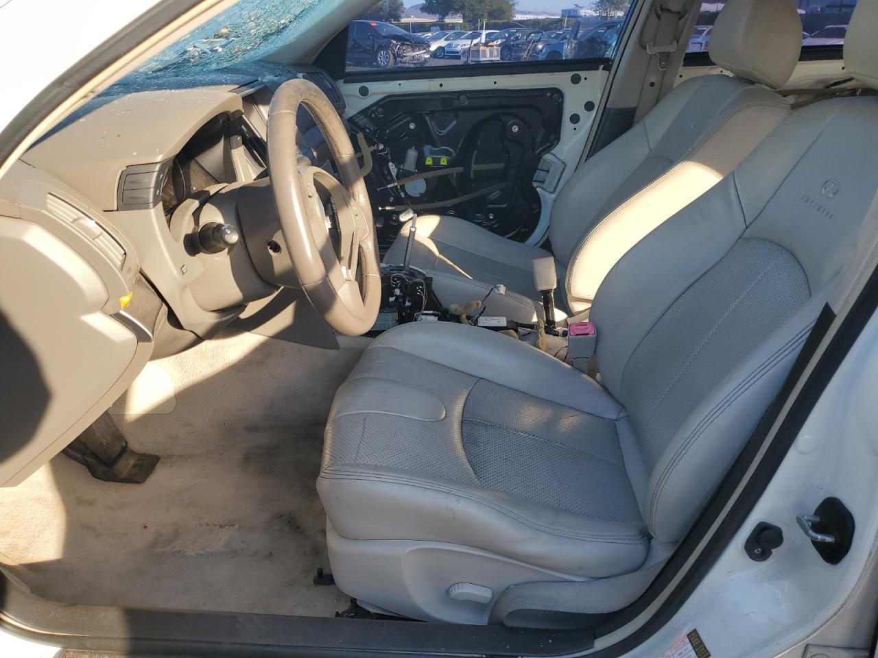 2010 INFINITI G37