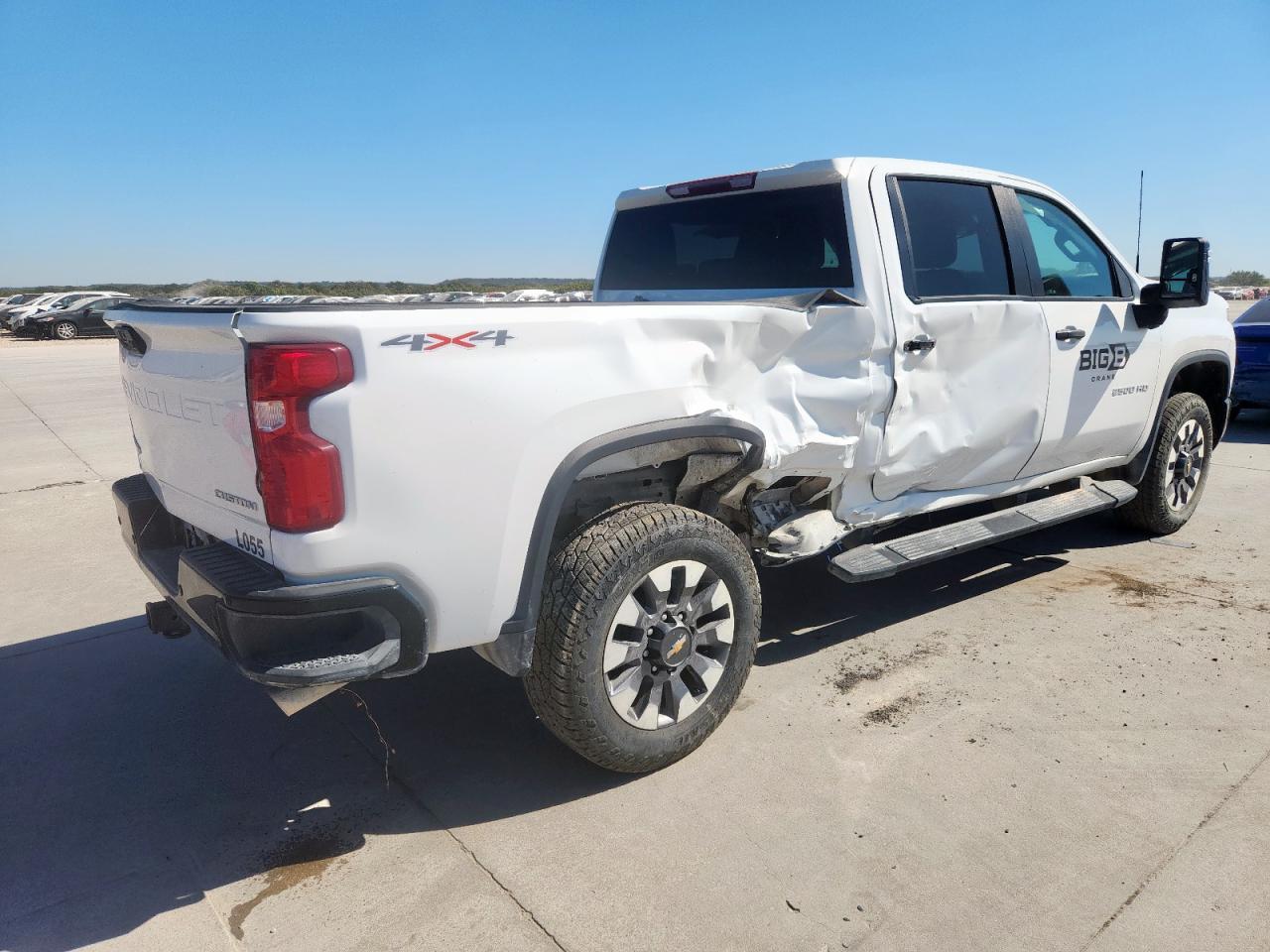 2024 CHEVROLET Silverado