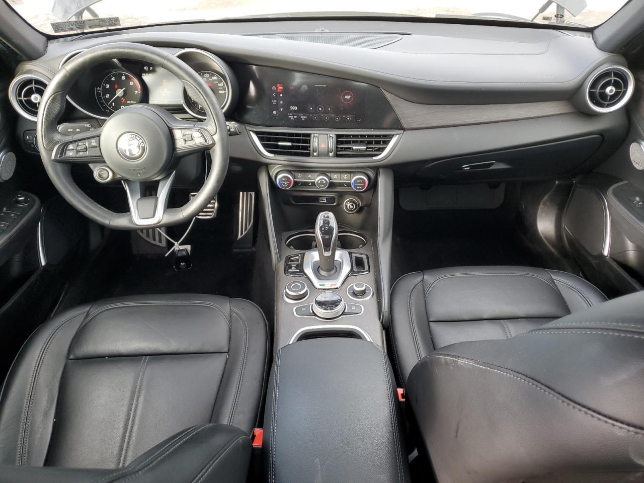 2022 ALFA ROMEO Giulia