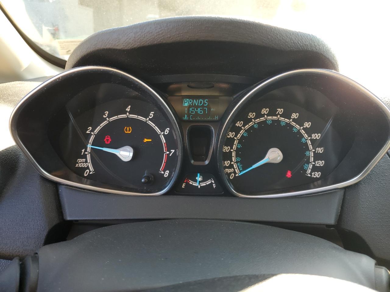 2015 FORD Fiesta