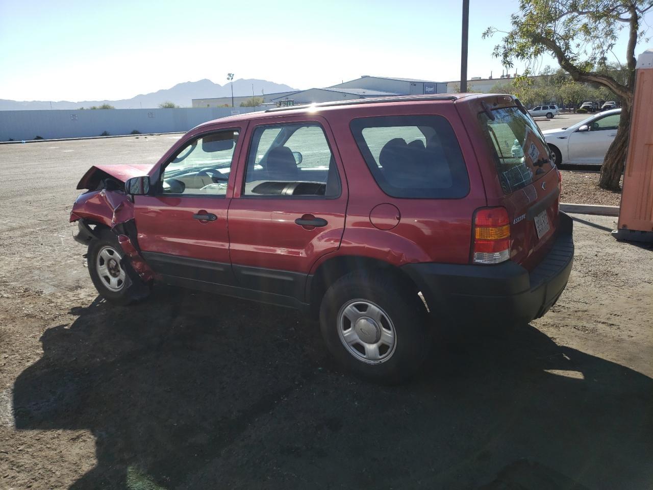 2005 FORD ESCAPE