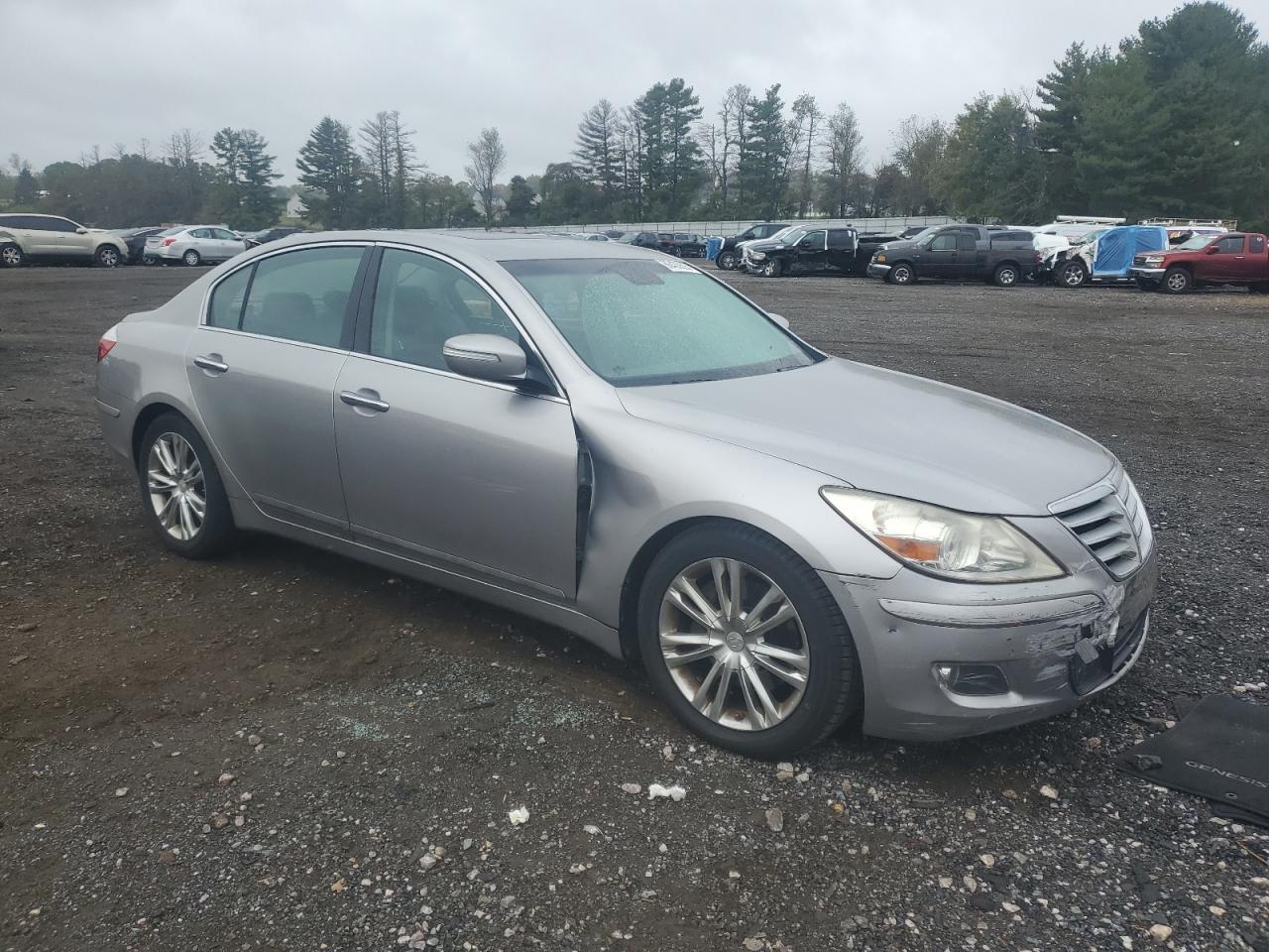 2010 HYUNDAI GENESIS