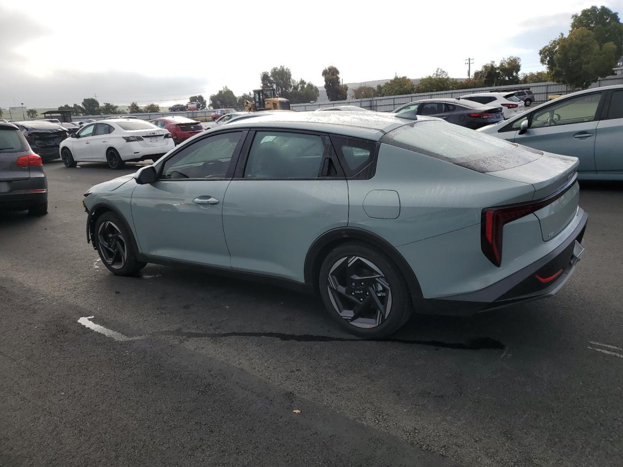 2025 KIA K4