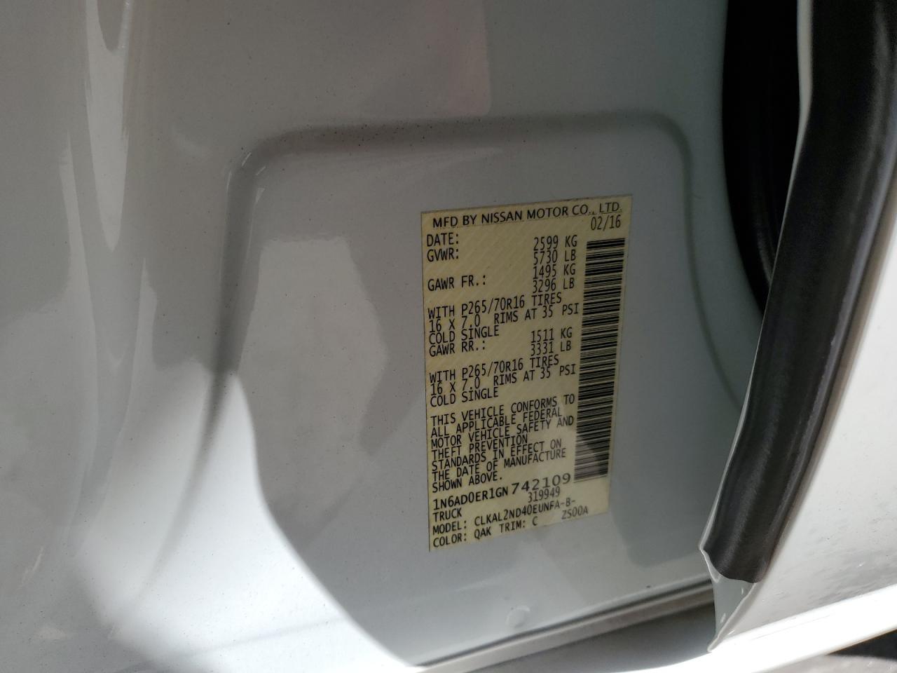 2016 NISSAN Frontier