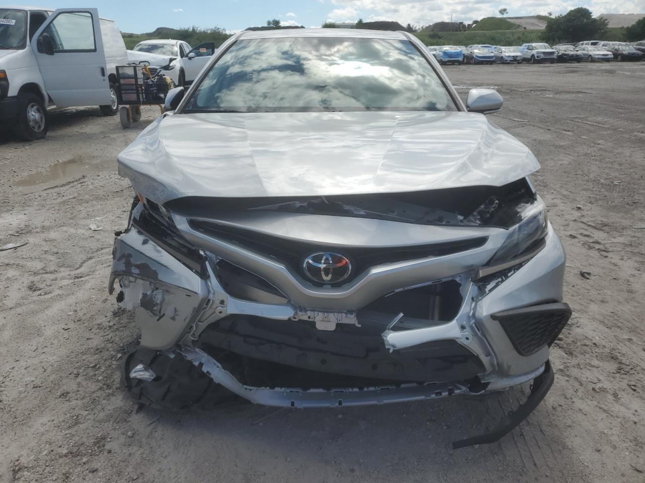 2022 TOYOTA CAMRY