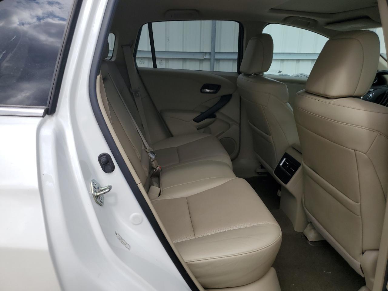 2016 ACURA RDX
