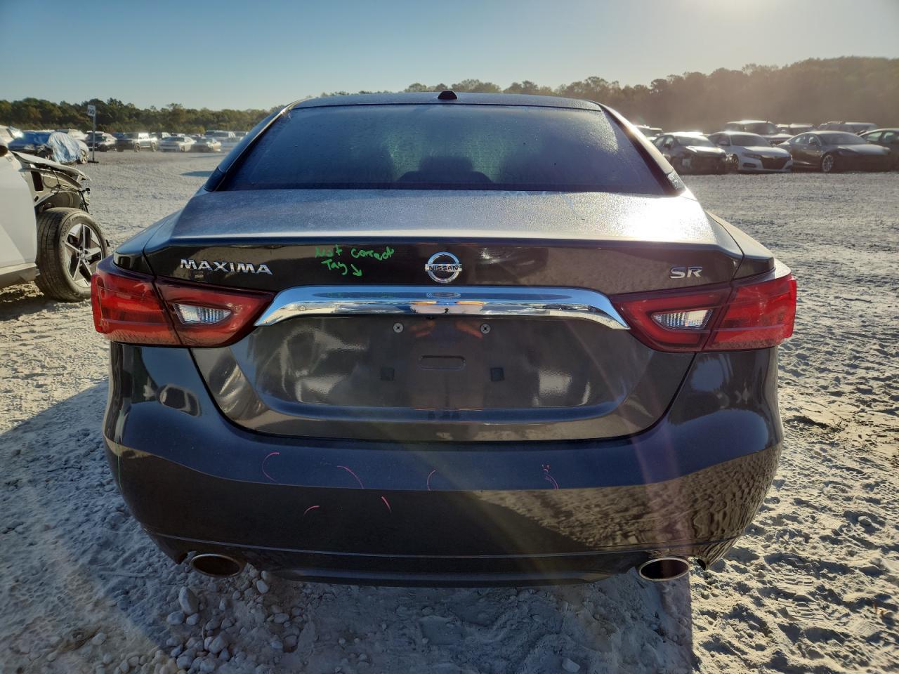 2016 NISSAN Maxima