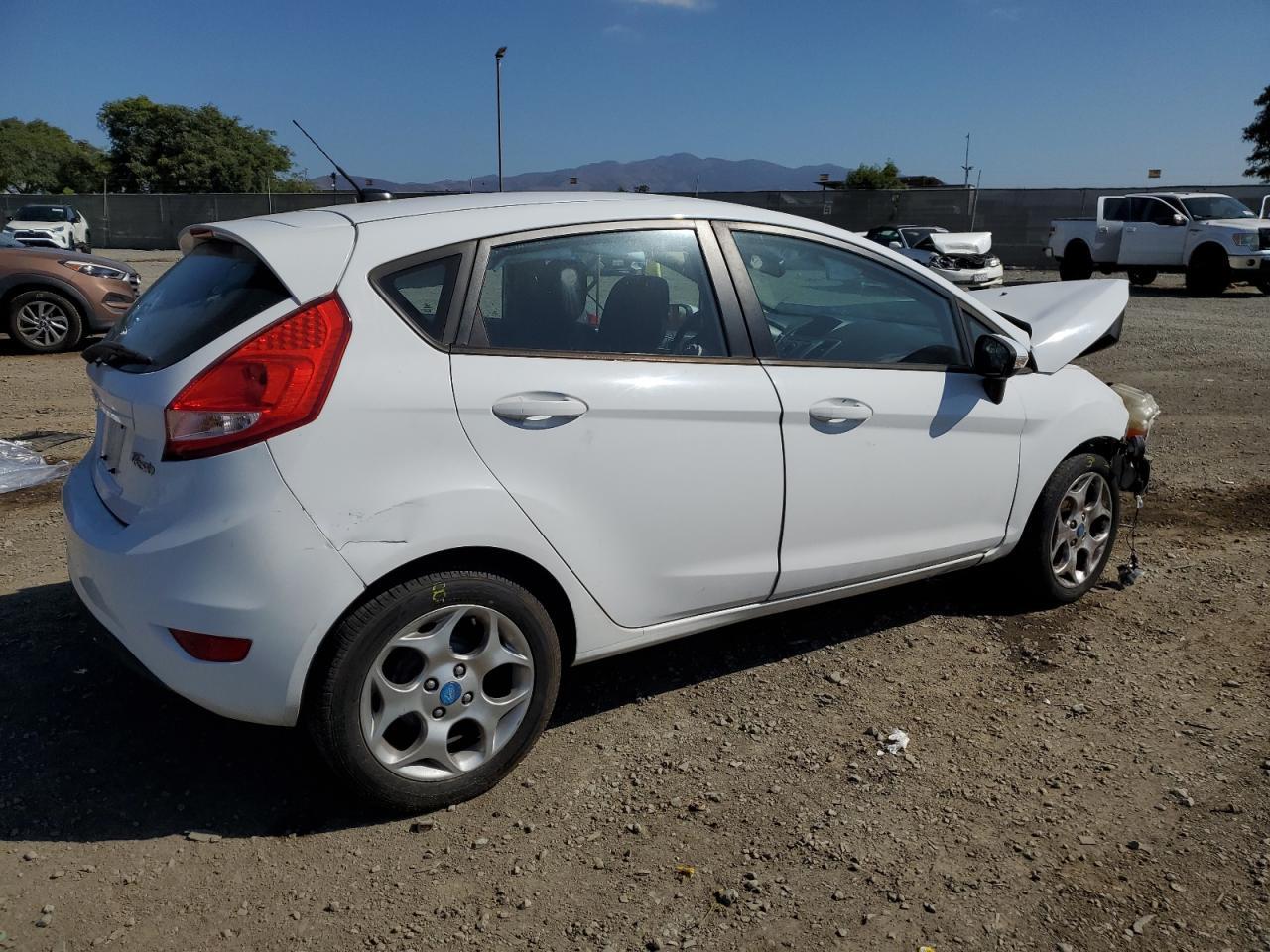 2012 FORD Fiesta