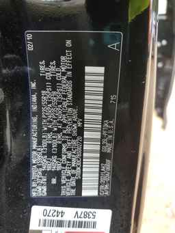 2011 TOYOTA SIENNA