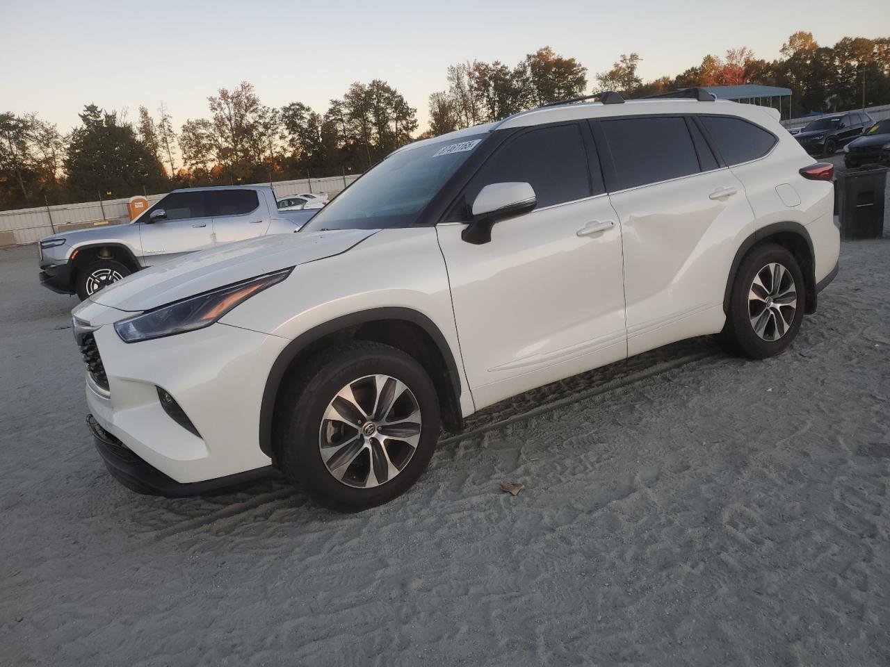 2021 TOYOTA HIGHLANDER